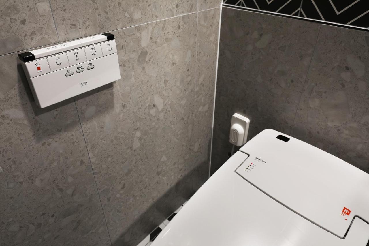 El Tower Hotel Gunsan Ngoại thất bức ảnh