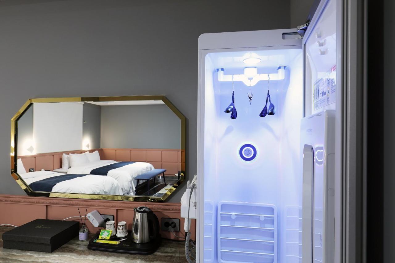 El Tower Hotel Gunsan Ngoại thất bức ảnh
