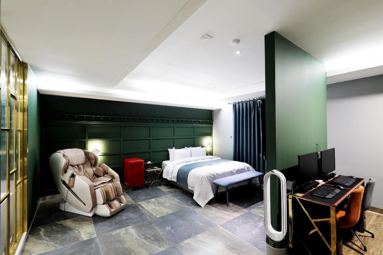 El Tower Hotel Gunsan Ngoại thất bức ảnh