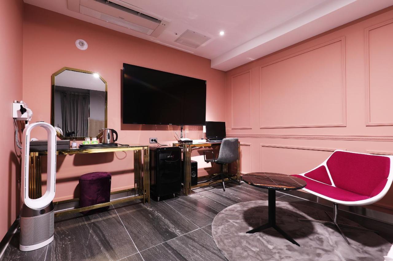 El Tower Hotel Gunsan Ngoại thất bức ảnh