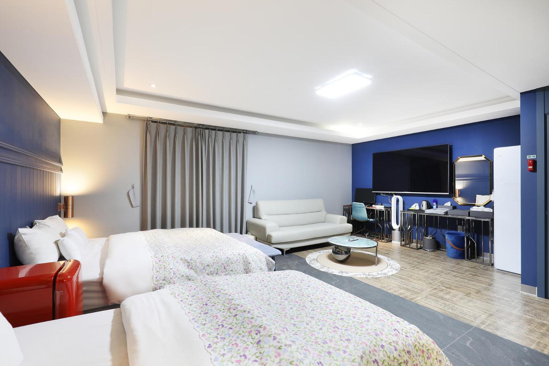El Tower Hotel Gunsan Ngoại thất bức ảnh