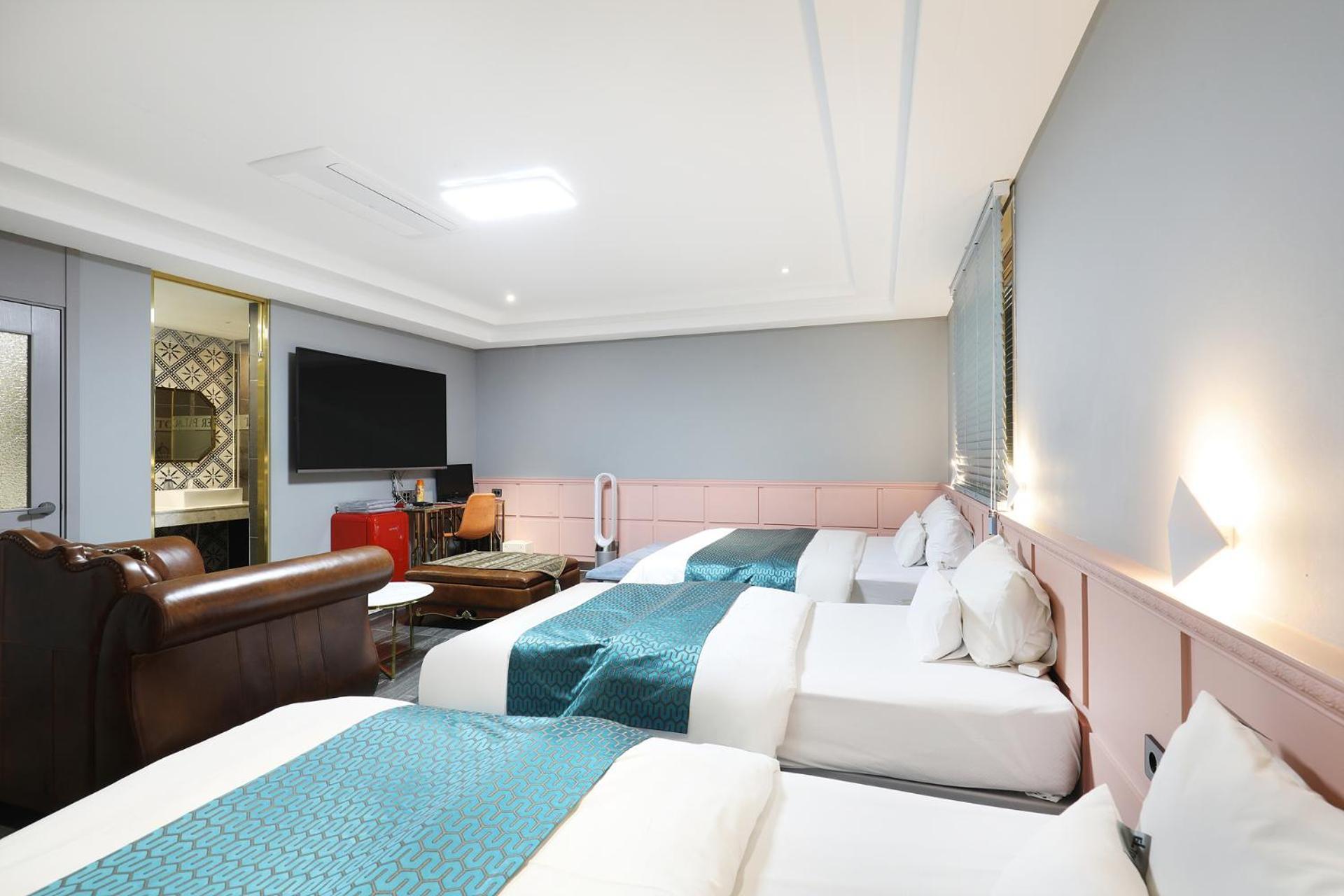 El Tower Hotel Gunsan Ngoại thất bức ảnh