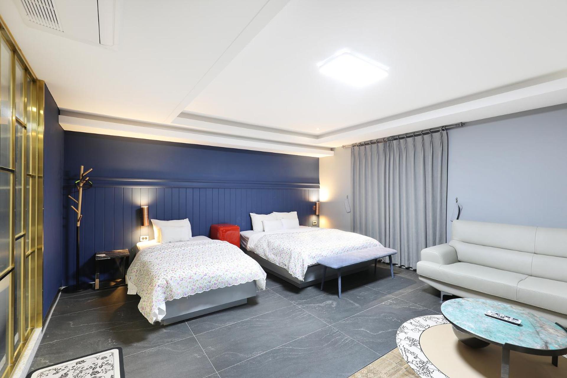 El Tower Hotel Gunsan Ngoại thất bức ảnh
